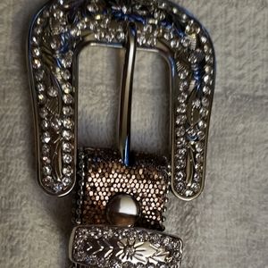 Montana Rhinestone Belt with horse shoes